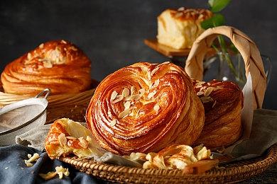 《GT赛车7》1.20免费更新 添加F1历史名车“迈凯伦mp4＆4”